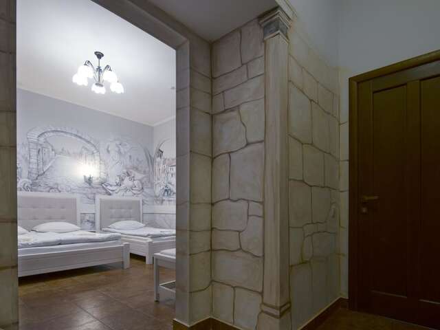 Отель Aparthotel NA DOBU Львов-21