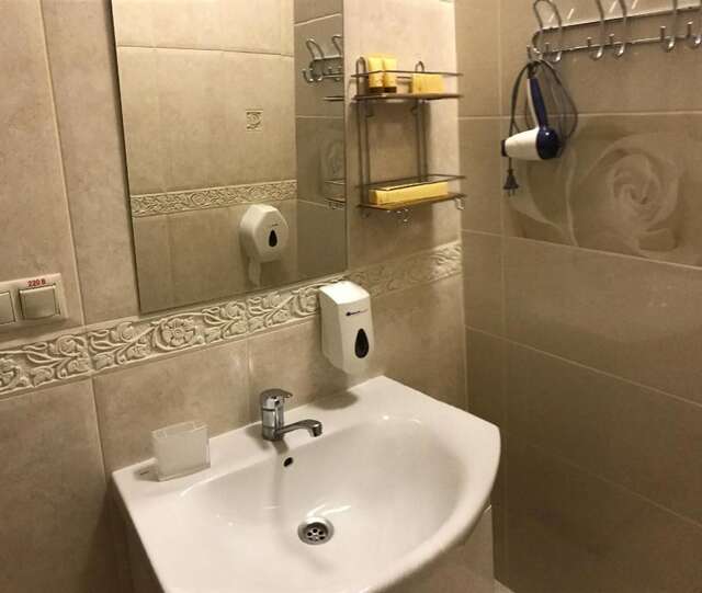 Отель Aparthotel NA DOBU Львов-52